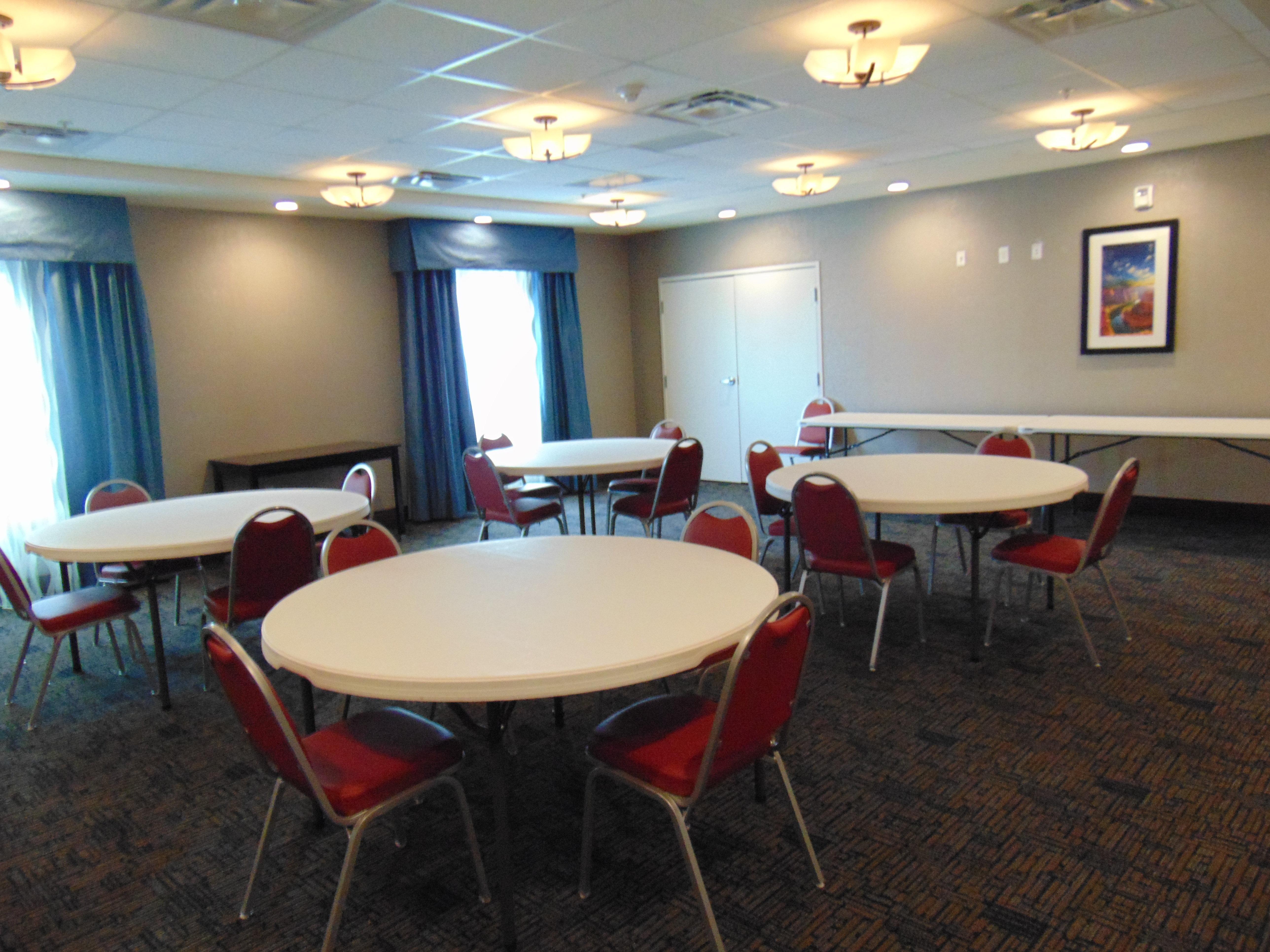 Holiday Inn Express & Suites Springville-South Provo Area By Ihg Bagian luar foto